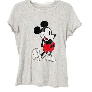 NWOT Gap Disney Mickey Graphic T-shirt